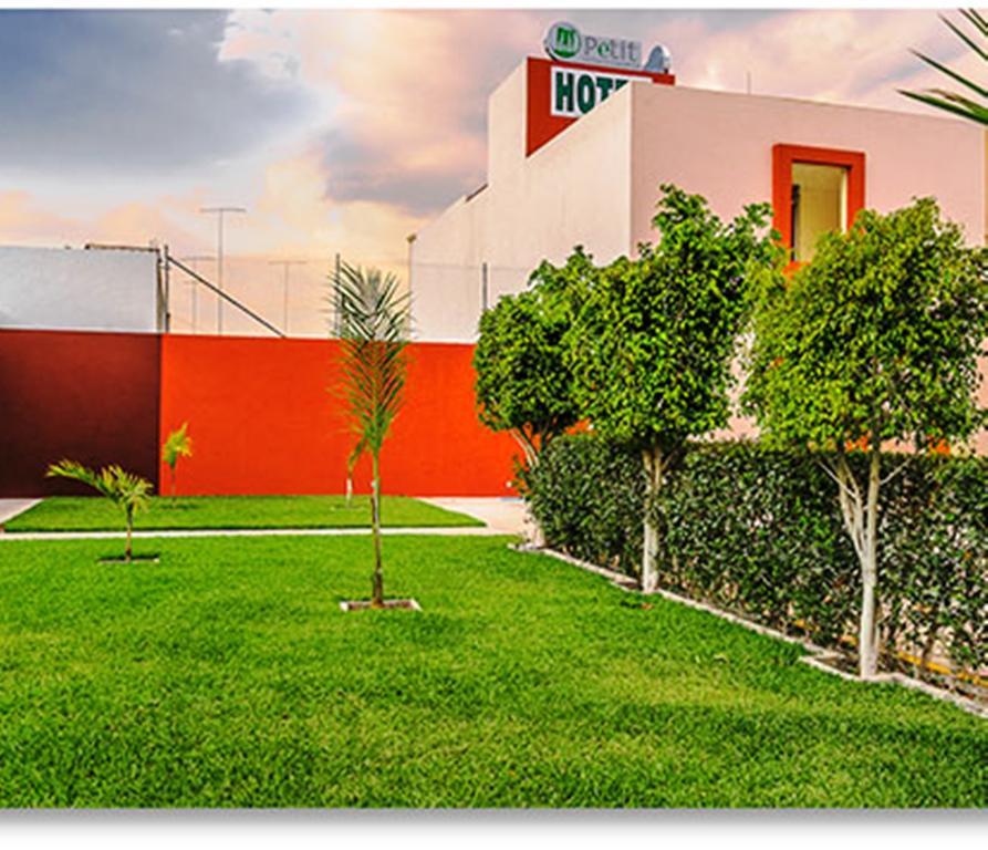Hotel Petit Tehuacán Extérieur photo