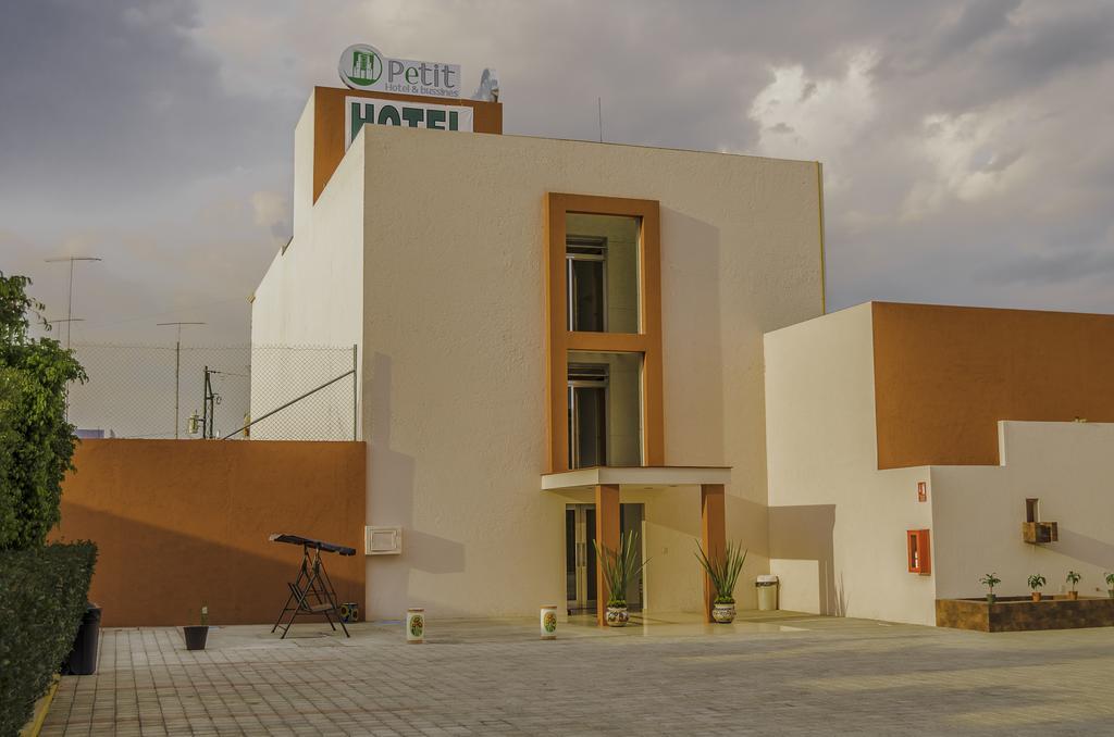 Hotel Petit Tehuacán Extérieur photo